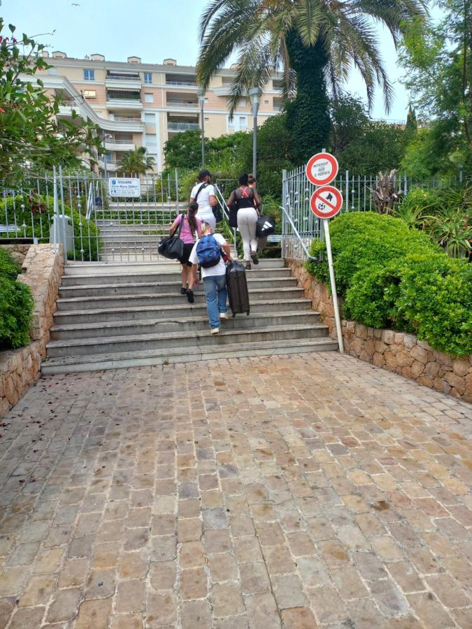 Gallieni Sncf Cannes Esterno foto